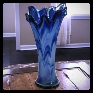 Hand blown glass vase